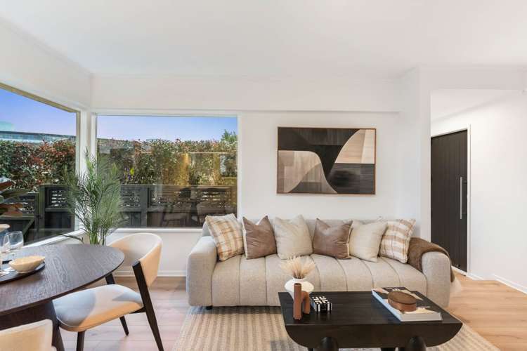 1/31 Taharoto Road Takapuna_7