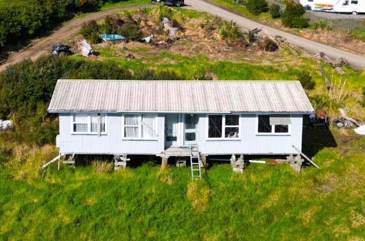 143 Kokohuia Road Omapere_29