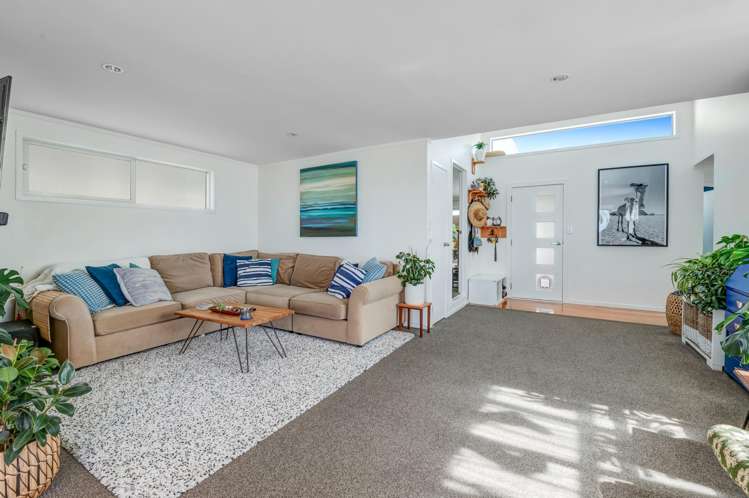 66 Wade River Road Stanmore Bay_4