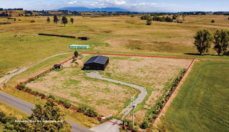 240 Ohanga Road Onaero_13