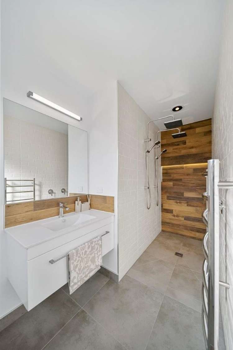 Lyndhurst Road Frimley_11