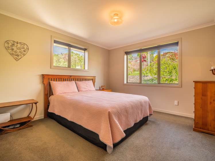 8 Coach Road Fairfield_13