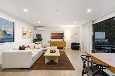 1 Moreland Road_2