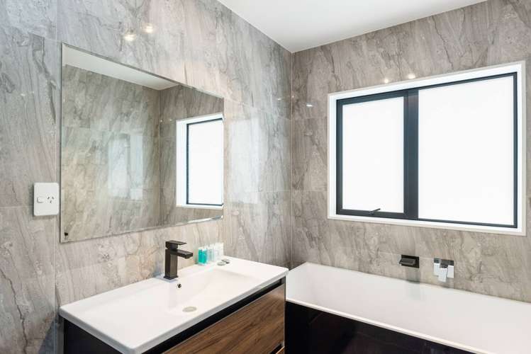 8b Lynette Place Mangere_10