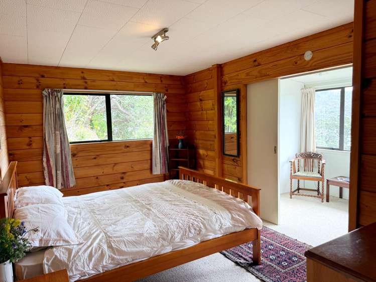 773 Whangaparapara Road Great Barrier Island_10