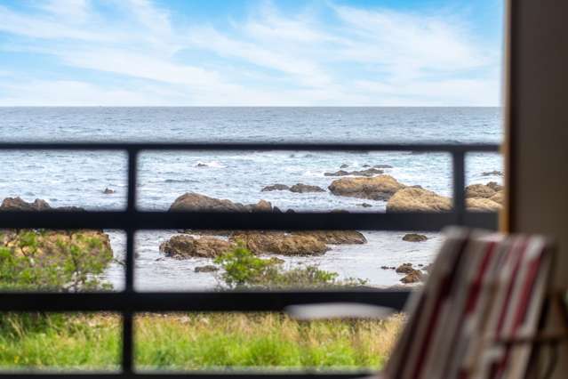 158 The Esplanade Island Bay_2