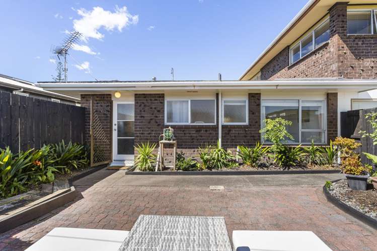1/83 Centreway Road Orewa_25