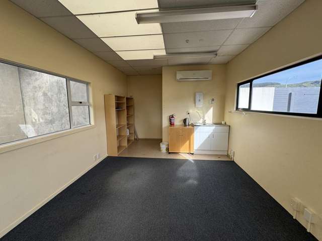 1/98 Main Road Tawa_4