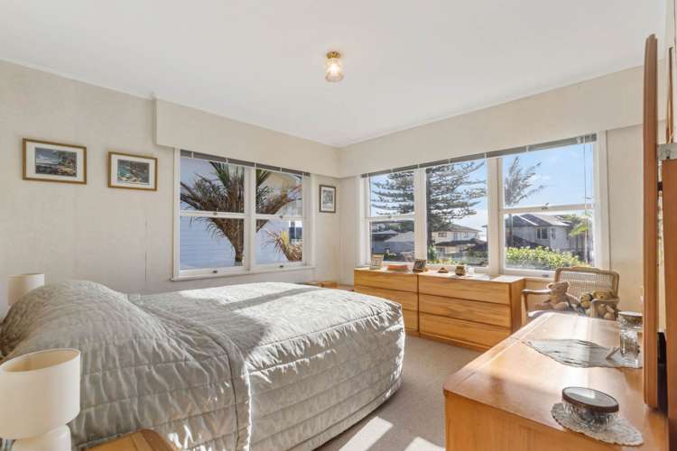 7 Luke Place Eastern Beach_12