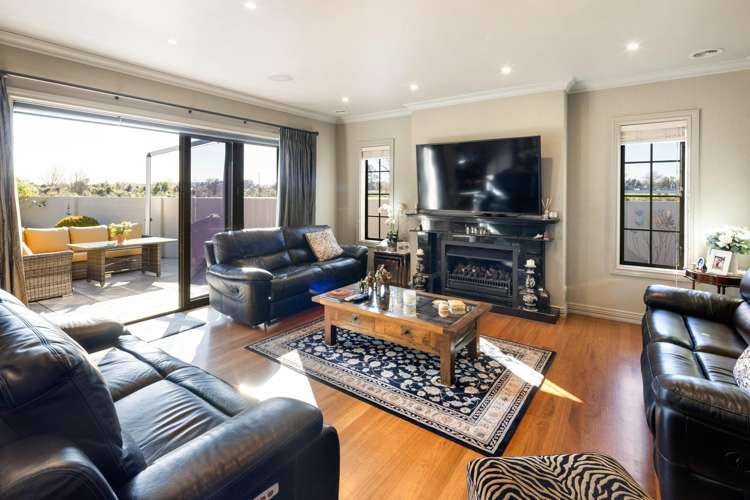 10 Peninsula Point Huntington_9