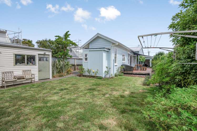 15 Udy Street Petone_18