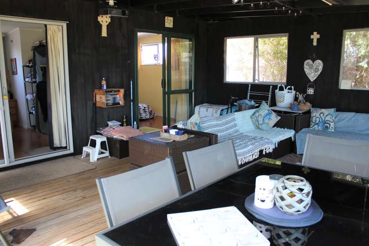 120 The Fairway Matarangi_2