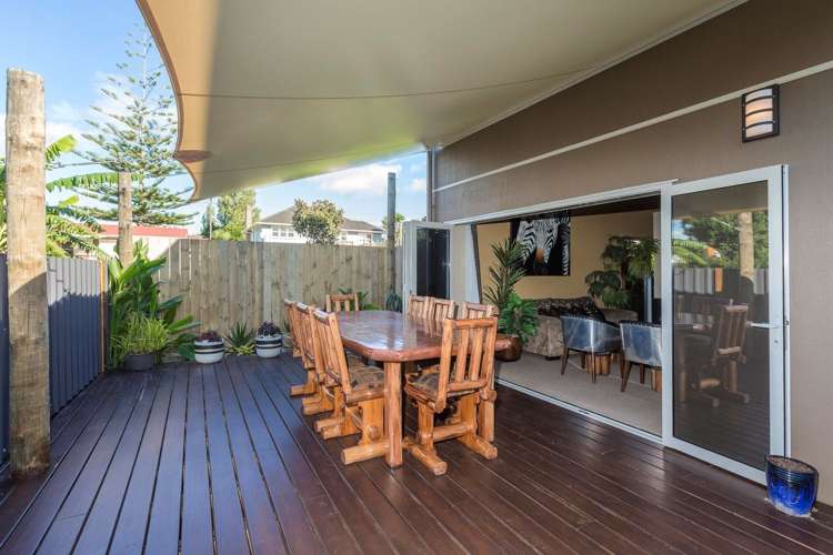 9a Chippendale Crescent Birkdale_21