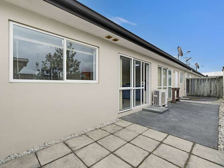 3b Phillip Street Victoria_23