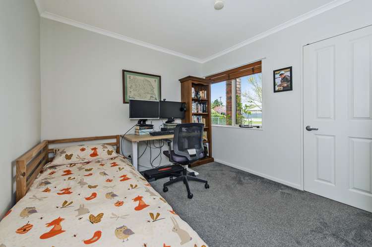 79 North Terrace Darfield_19