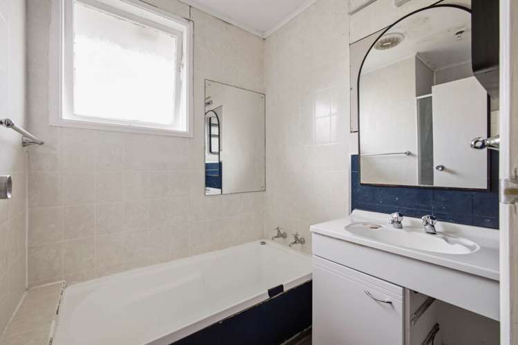 24 Cramond Drive Mangere East_32