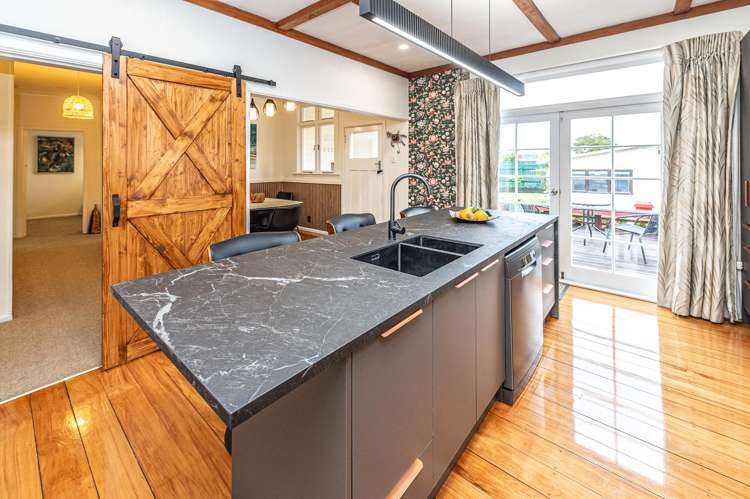 20 College Street College Estate_7