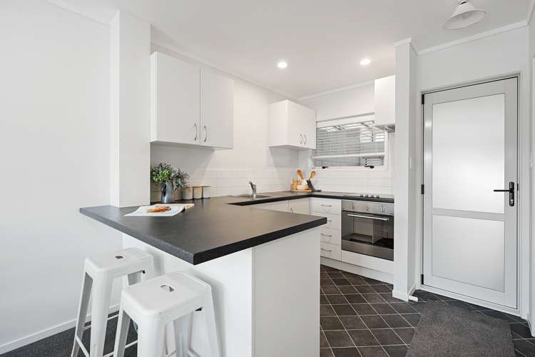 3/34 Selwyn Street Tauranga Central_5