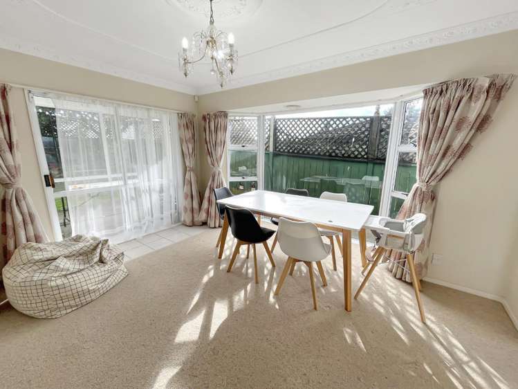 126 John F Kennedy Drive Milson_5
