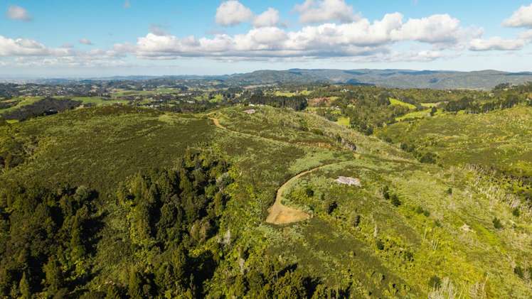 121 Mount Albion Rise Taupaki_6