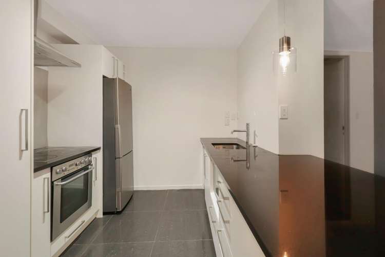 6B/8 Lipman Street 1314_2