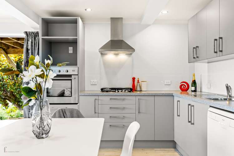 25 Kauri Road Stanmore Bay_25