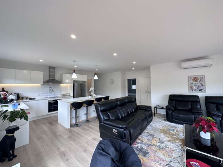 25 Helenvale Crescent 1765_4