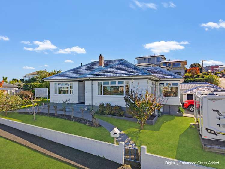 605 Sealey Street_3