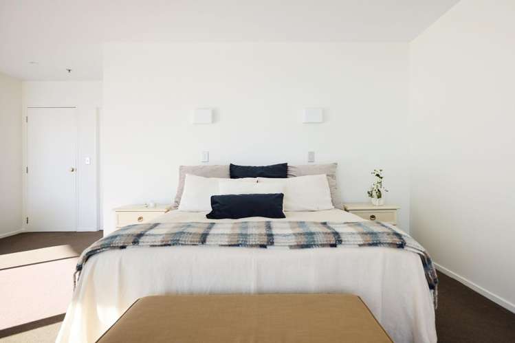 10A/2 Marine Parade Mount Maunganui_17