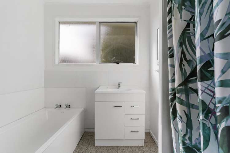 39 Urlich Drive Ranui_8