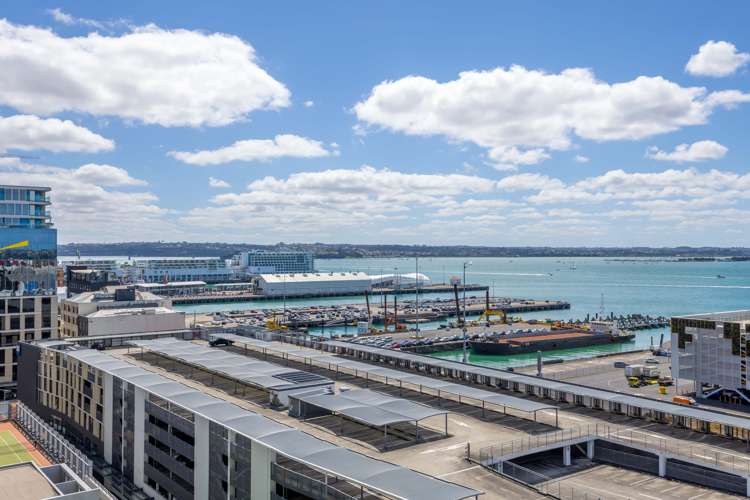 1208/18 Beach Road Auckland Central_11