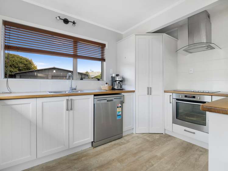 138 Douglas Avenue_3