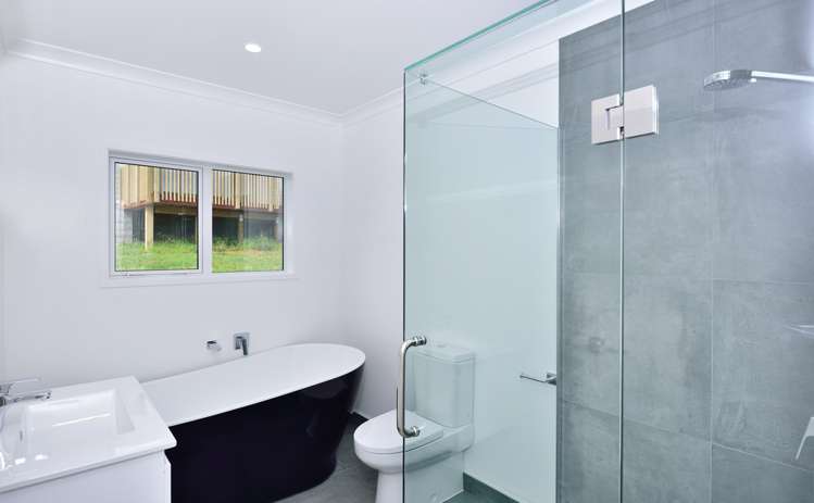 97 Pinecrest Drive Gulf Harbour_12