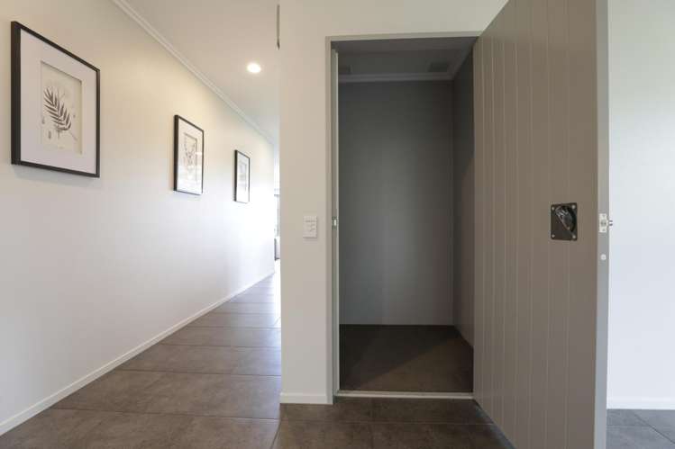 1 Locheagles Rise Kinloch_13