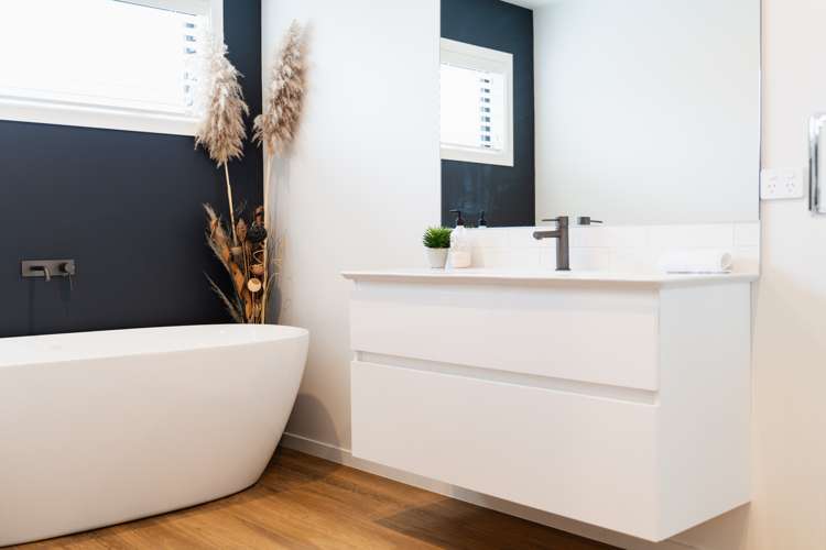 53 Heathfield Drive Mosgiel_21