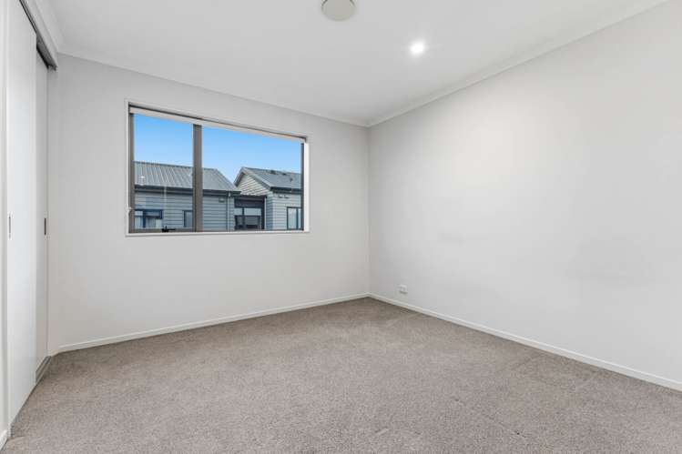 35 Pencaitland Drive Flat Bush_8