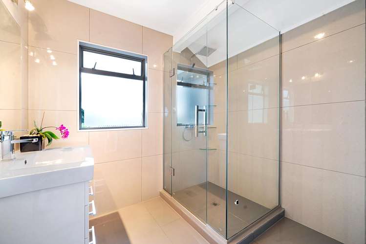 50 Settlers Grove Orewa_24