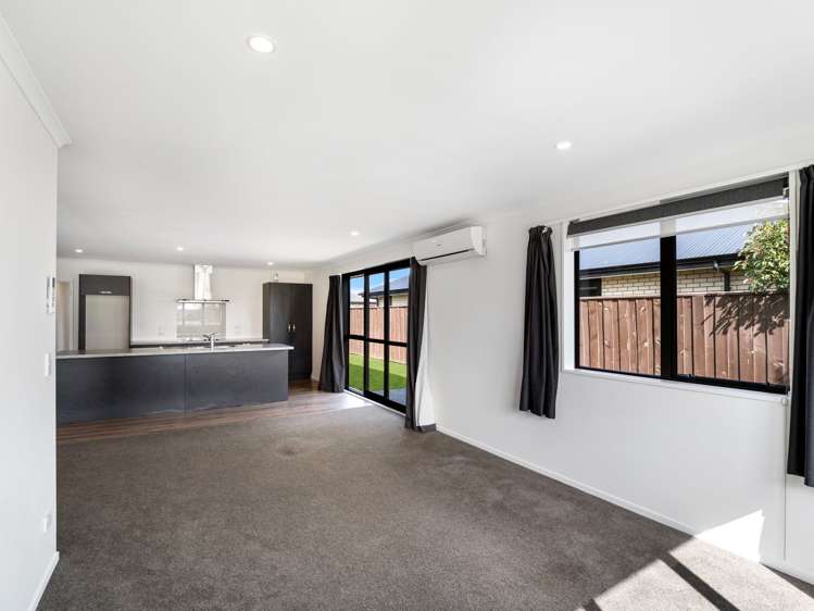 14 Clanfield Way Rolleston_9