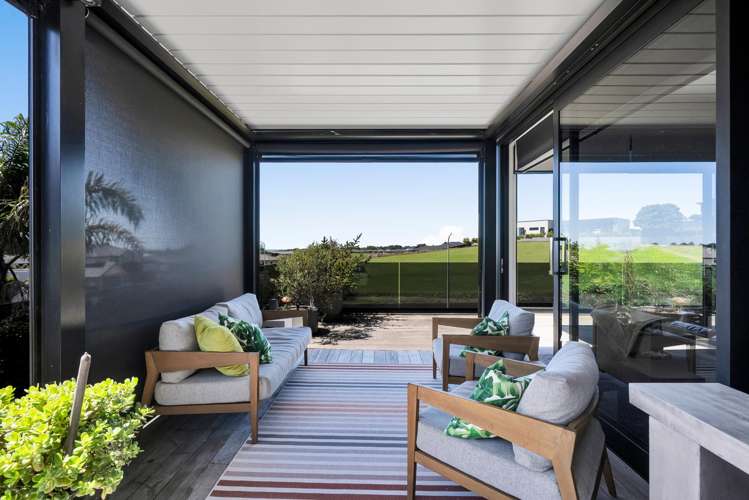 15 Links Drive Bell Block_19