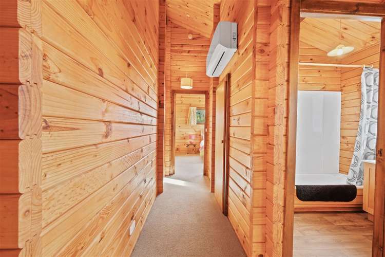 16 Chalet Crescent Hanmer Springs_16