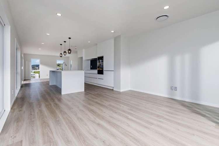 10 Boocock Crescent Orewa_8