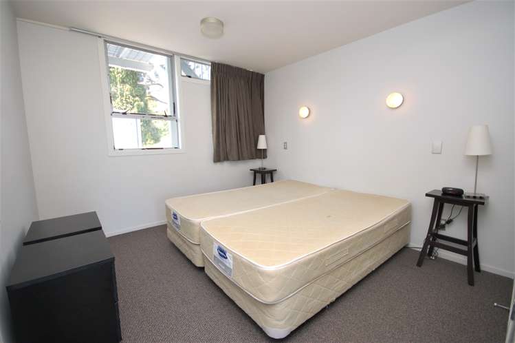 6/300 Lake Terrace Taupo_7