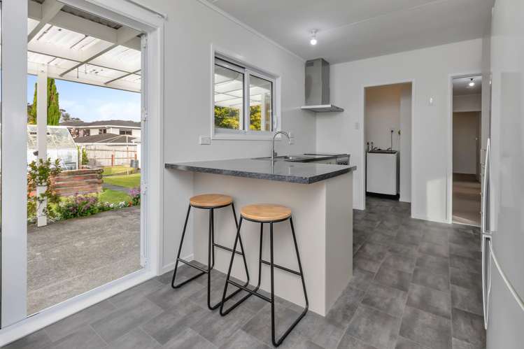 21 Camellia Avenue Ruakaka_8