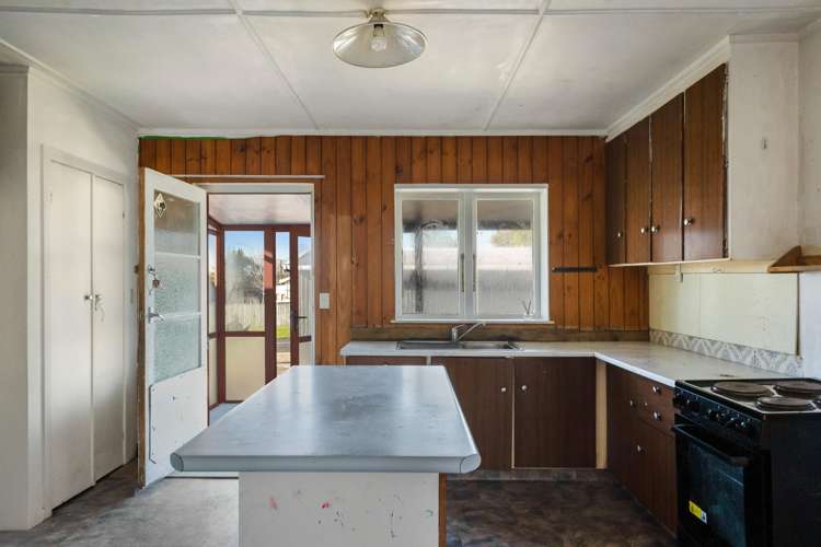 64 Consols Street Waihi_5