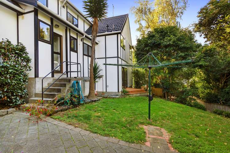 6 Duval Grove Tawa_19