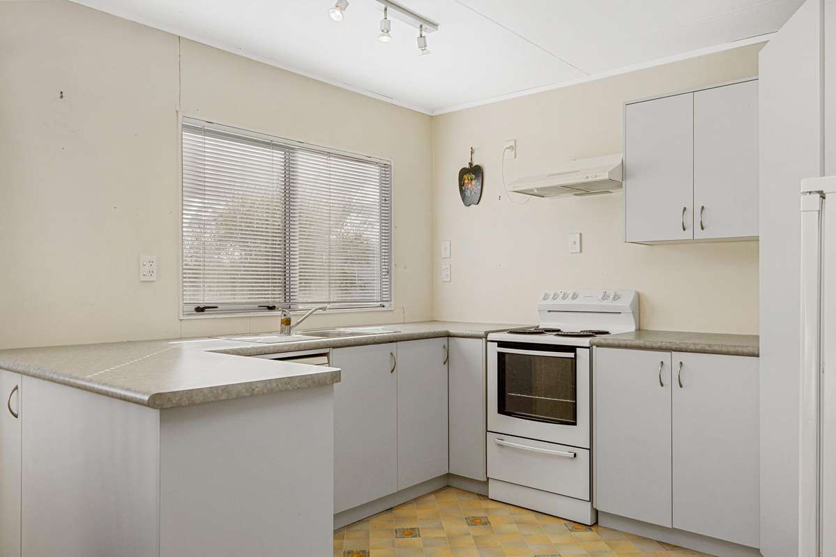 2/36 Hinemoa Avenue_3