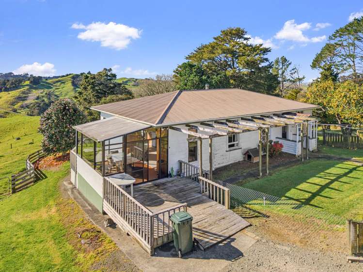 1820 StateHighway 12 Paparoa_5