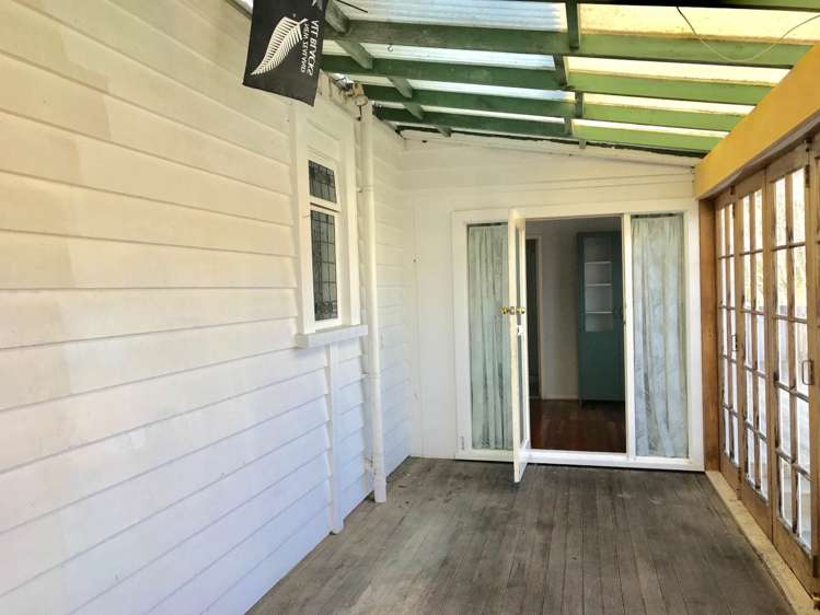 35 Mount Smart Road Royal Oak_22