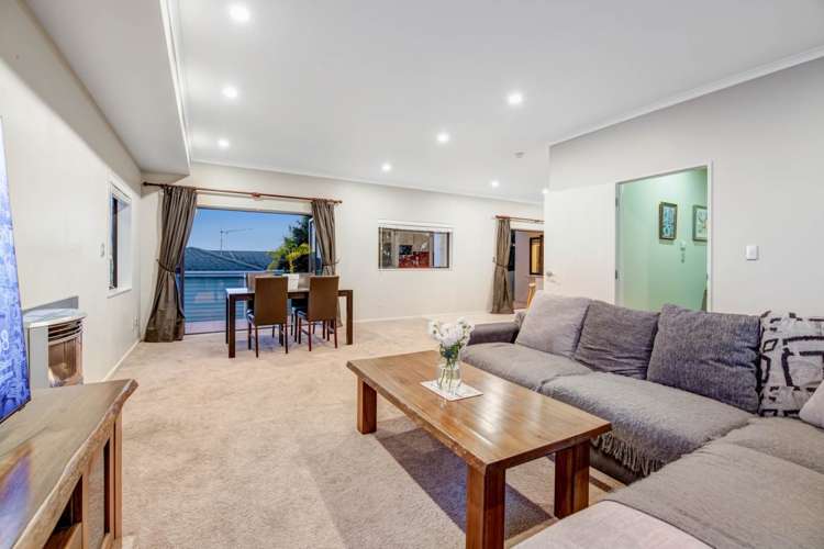 103 Alec Craig Way Gulf Harbour_10