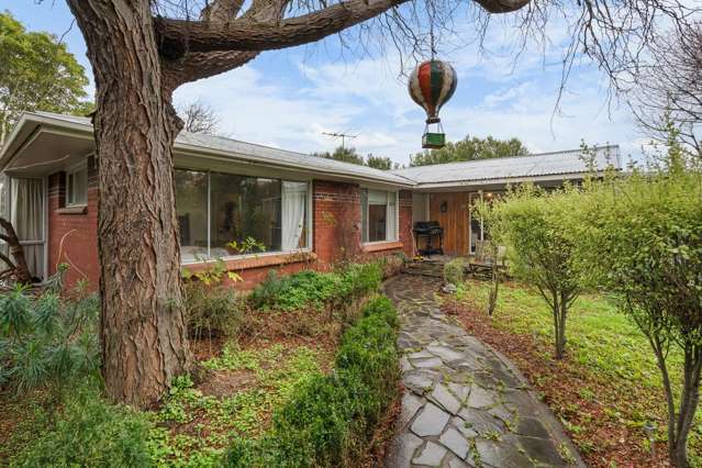 24 Staveley Street Avonhead_1